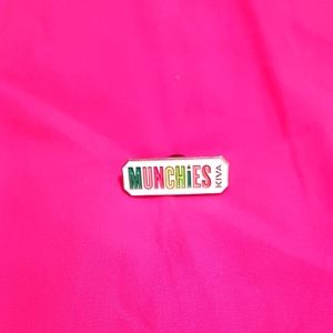 420 KIVA-MUNCHIES CANNABIS PIN. 💚🌱🌿